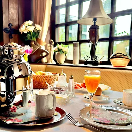 Deutsches Haus Mit Wlan Und Parkplatz, Hdz Und Kliniken In Der Naehe, Direkt An Der A2 Und A30 Gelegen *