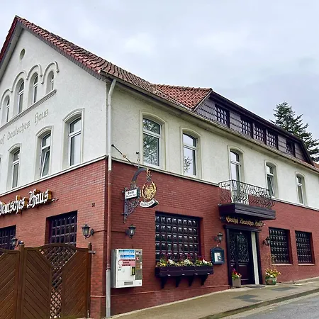 Deutsches Haus Mit Wlan Und Parkplatz, Hdz Und Kliniken In Der Naehe, Direkt An Der A2 Und A30 Gelegen *